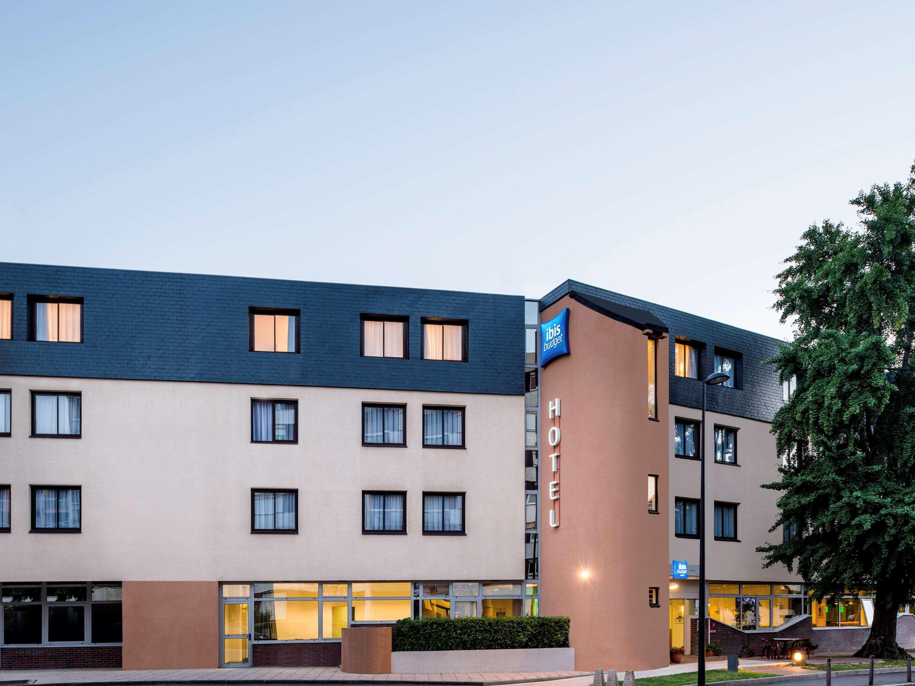 Greet Hotel Evreux Centre - Route De Normandie By Accor Exterior photo